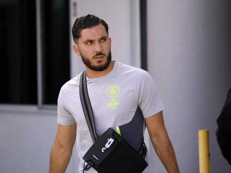برشلونة يضع شرقي ضمن أهدافه